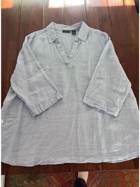 Tahari Blue Linen Tunic